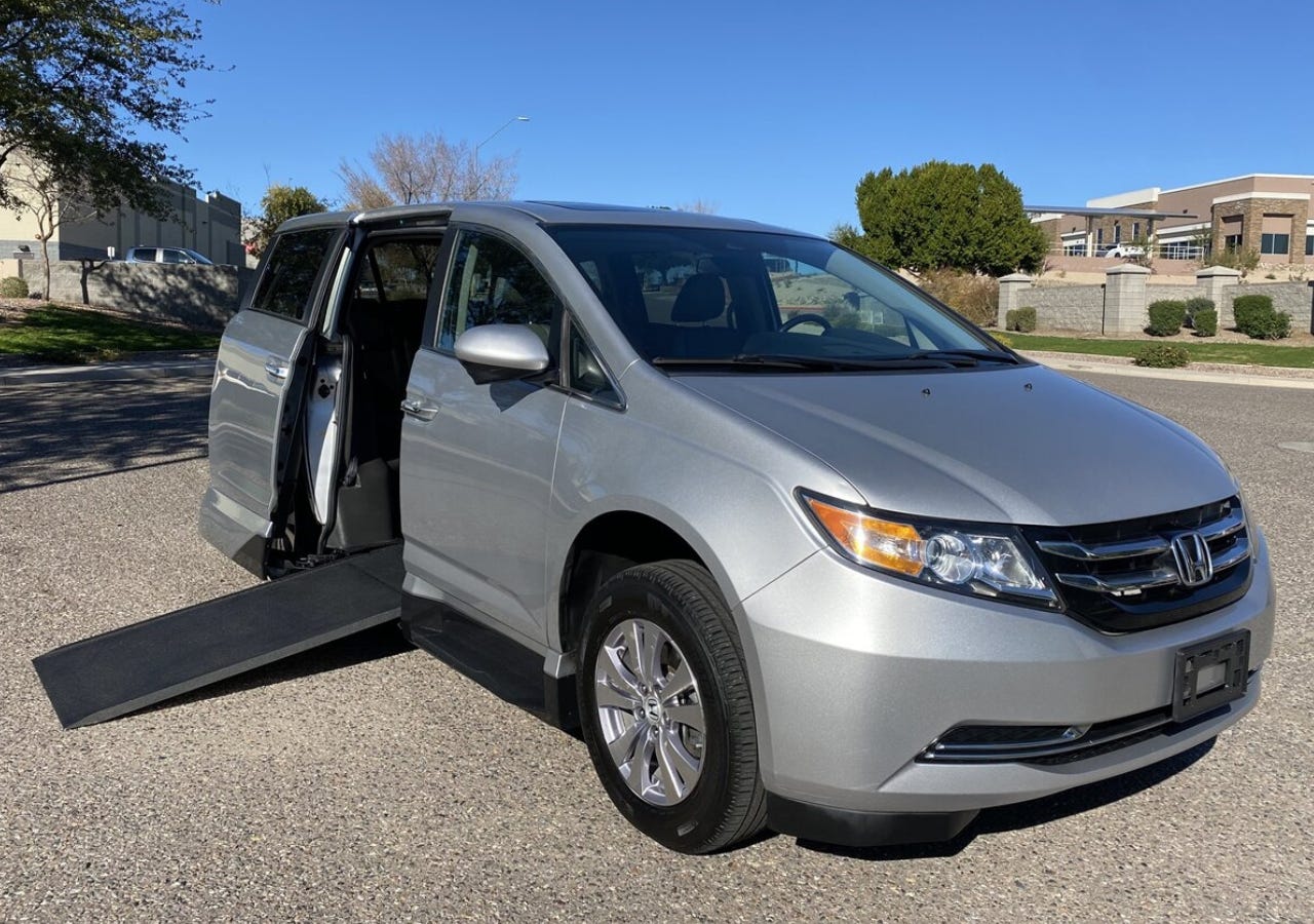 silver honda wheelchair accessible van