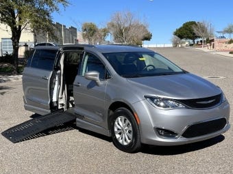 Used 2018 Chrysler Pacifica Touring L with Used Conversion